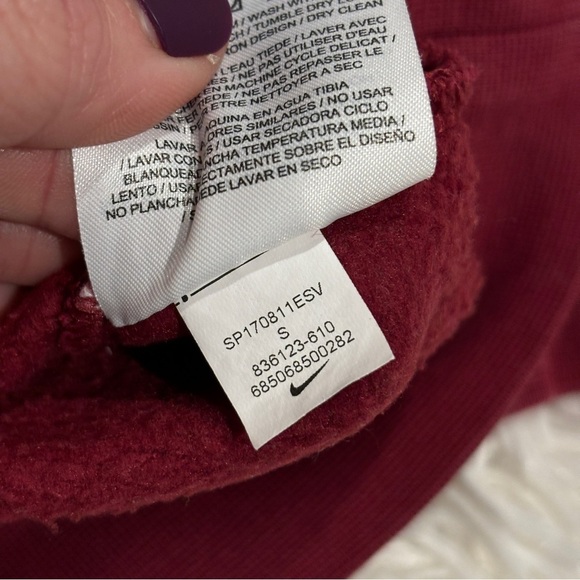 Nike Club Fleece Women's Training Hoodie In Team Cardinal Size Small - Picture 8 of 11